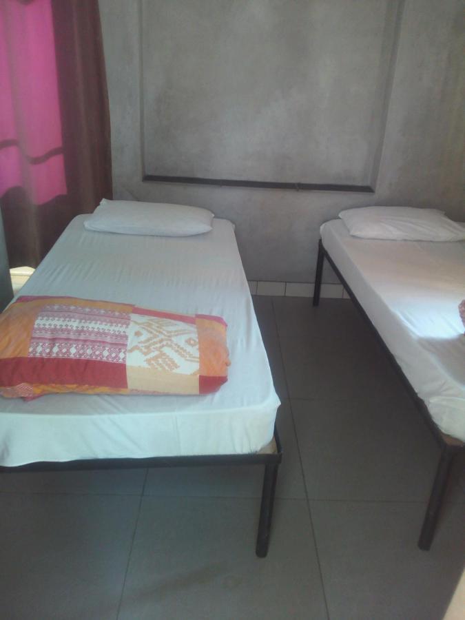 Accoustix Backpackers Hostel Johannesburg Exterior photo